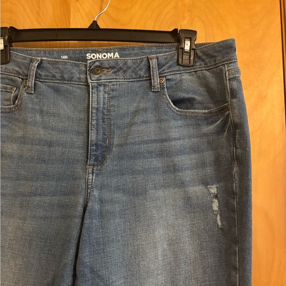 Sonoma Skinny Jeans with Distressed Details Size 16 EUC - Picture 3 of 5